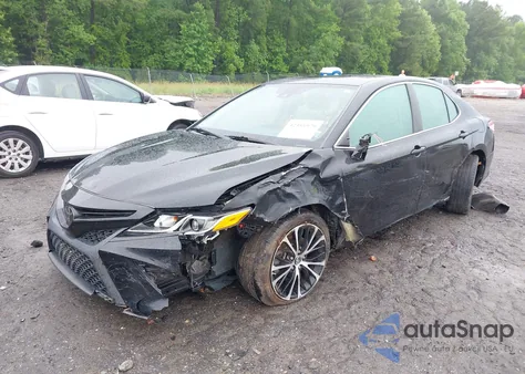 2019 Toyota Camry Se z USA, uszkodzony, nr VIN 4T1B11HK7KU681167